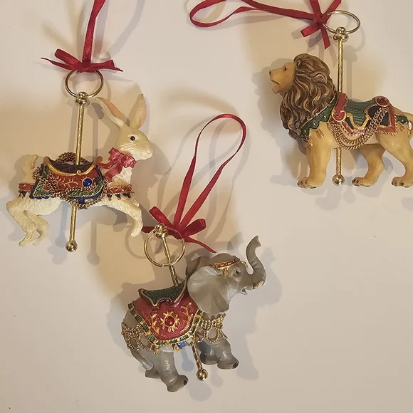 Carousel LION ELEPHANT RABBIT/ HARE Hanging Christman Ornaments 3 pieces - Picture 2 of 10